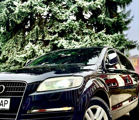 Черный Ауди Ку 7, объемом двигателя 3.6 л и пробегом 280 тыс. км за 11999 $, фото 5 на Automoto.ua