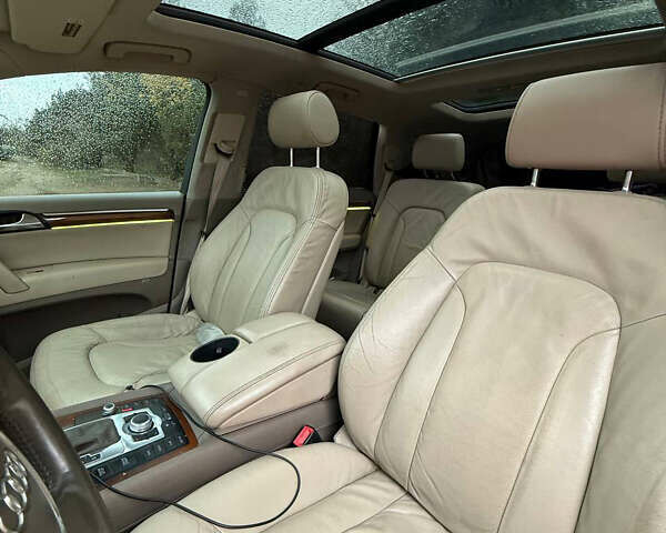 Черный Ауди Ку 7, объемом двигателя 4.16 л и пробегом 279 тыс. км за 10000 $, фото 18 на Automoto.ua