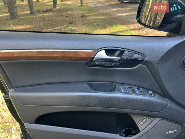 Черный Ауди Ку 7, объемом двигателя 3.6 л и пробегом 234 тыс. км за 9700 $, фото 10 на Automoto.ua