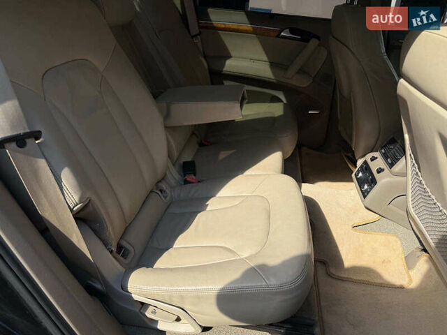 Черный Ауди Ку 7, объемом двигателя 4.2 л и пробегом 260 тыс. км за 10440 $, фото 9 на Automoto.ua