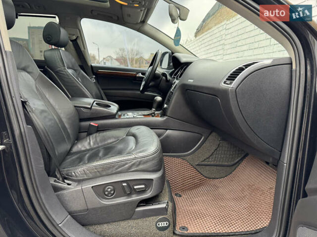 Чорний Ауді Ку 7, об'ємом двигуна 4.2 л та пробігом 335 тис. км за 10599 $, фото 29 на Automoto.ua