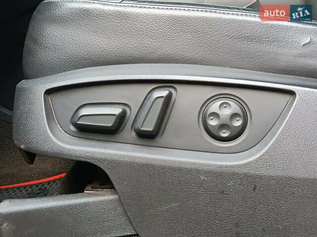 Чорний Ауді Ку 7, об'ємом двигуна 4.2 л та пробігом 220 тис. км за 10000 $, фото 20 на Automoto.ua