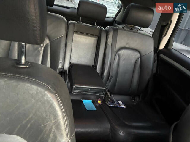 Чорний Ауді Ку 7, об'ємом двигуна 3 л та пробігом 268 тис. км за 11500 $, фото 9 на Automoto.ua