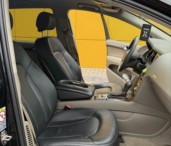 Чорний Ауді Ку 7, об'ємом двигуна 3 л та пробігом 320 тис. км за 6793 $, фото 3 на Automoto.ua
