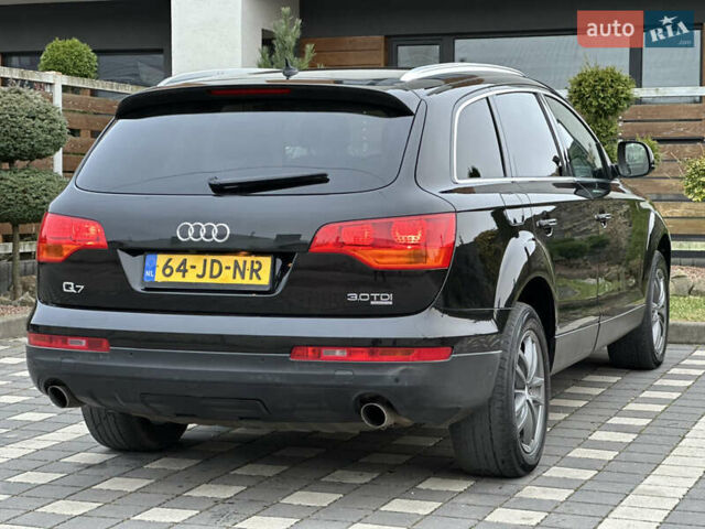 Черный Ауди Ку 7, объемом двигателя 3 л и пробегом 351 тыс. км за 12399 $, фото 57 на Automoto.ua