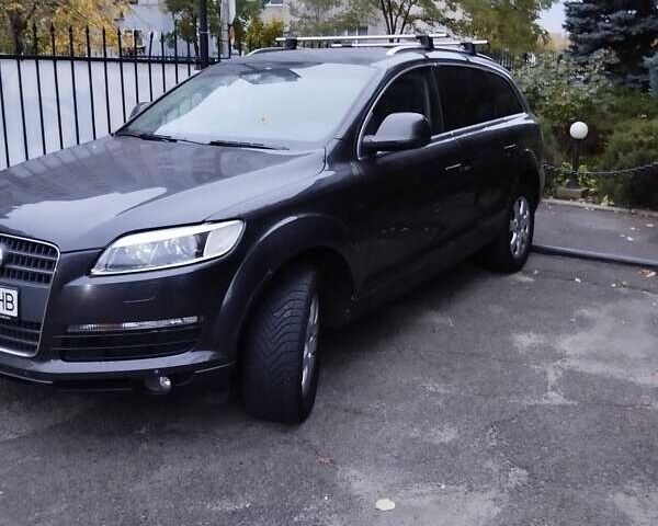 Черный Ауди Ку 7, объемом двигателя 4.16 л и пробегом 247 тыс. км за 10270 $, фото 1 на Automoto.ua