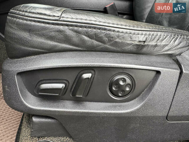 Чорний Ауді Ку 7, об'ємом двигуна 4.2 л та пробігом 335 тис. км за 10599 $, фото 35 на Automoto.ua