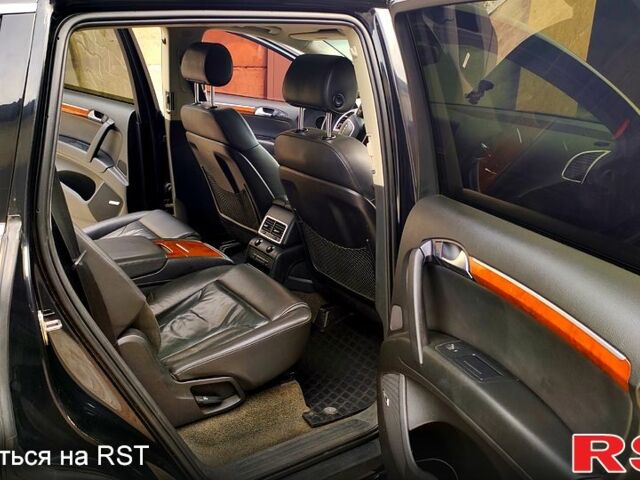 Черный Ауди Ку 7, объемом двигателя 3.6 л и пробегом 300 тыс. км за 10500 $, фото 11 на Automoto.ua