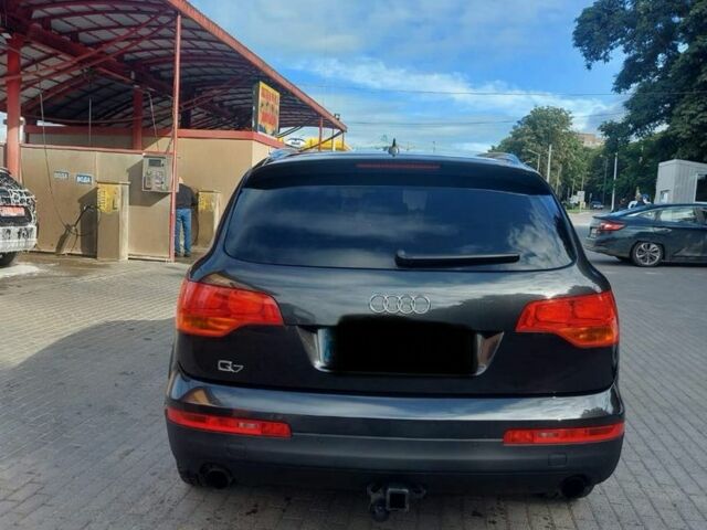 Черный Ауди Ку 7, объемом двигателя 3.6 л и пробегом 285 тыс. км за 9700 $, фото 5 на Automoto.ua