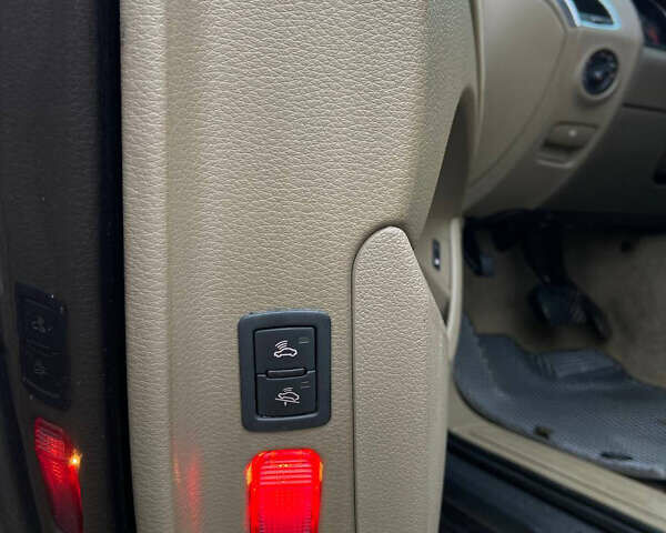 Чорний Ауді Ку 7, об'ємом двигуна 2.97 л та пробігом 320 тис. км за 11500 $, фото 16 на Automoto.ua