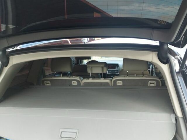 Черный Ауди Ку 7, объемом двигателя 3.6 л и пробегом 285 тыс. км за 9700 $, фото 6 на Automoto.ua