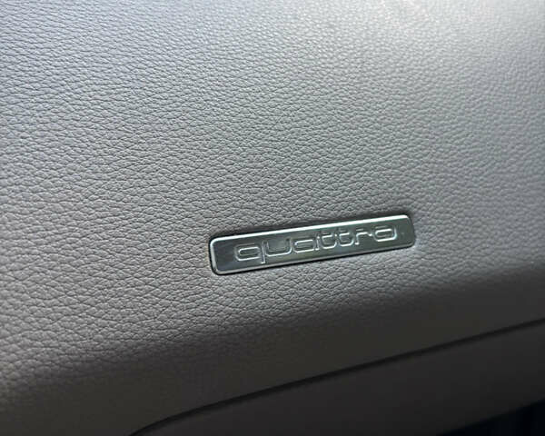 Черный Ауди Ку 7, объемом двигателя 4.16 л и пробегом 189 тыс. км за 10500 $, фото 34 на Automoto.ua