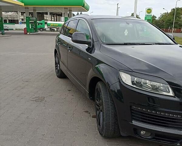 Черный Ауди Ку 7, объемом двигателя 4.21 л и пробегом 370 тыс. км за 13800 $, фото 1 на Automoto.ua