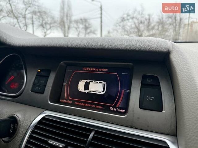 Черный Ауди Ку 7, объемом двигателя 4.2 л и пробегом 291 тыс. км за 9999 $, фото 55 на Automoto.ua