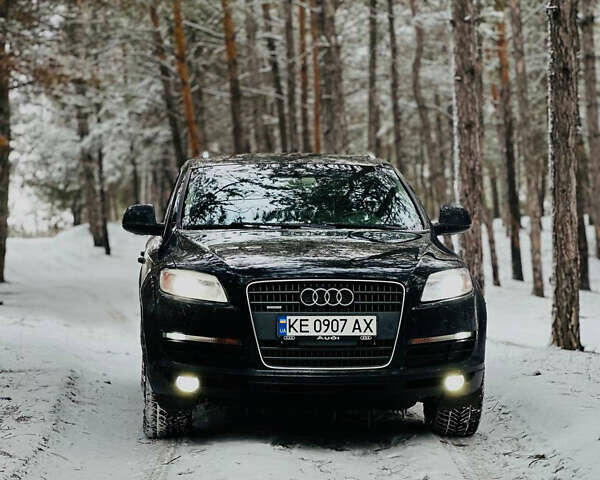 Черный Ауди Ку 7, объемом двигателя 4.16 л и пробегом 279 тыс. км за 10000 $, фото 9 на Automoto.ua