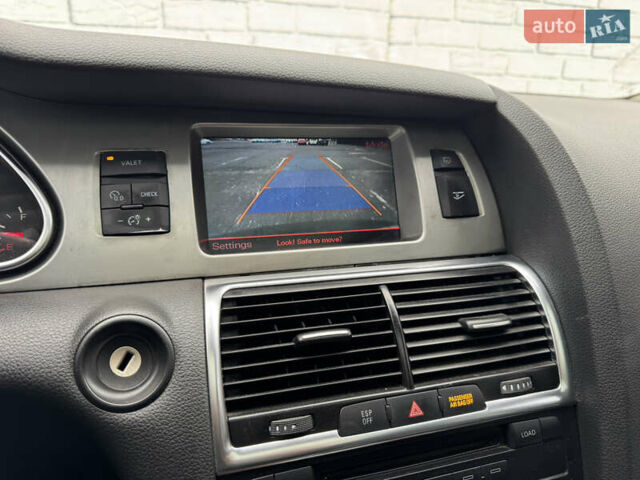 Чорний Ауді Ку 7, об'ємом двигуна 4.2 л та пробігом 335 тис. км за 10599 $, фото 37 на Automoto.ua