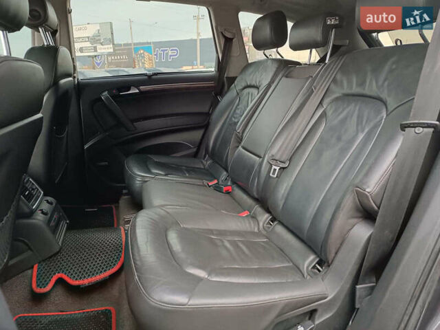 Чорний Ауді Ку 7, об'ємом двигуна 4.2 л та пробігом 220 тис. км за 10000 $, фото 37 на Automoto.ua