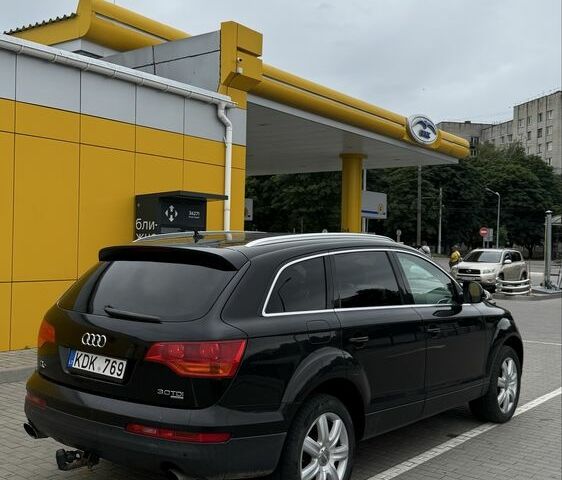Чорний Ауді Ку 7, об'ємом двигуна 3 л та пробігом 320 тис. км за 6793 $, фото 2 на Automoto.ua