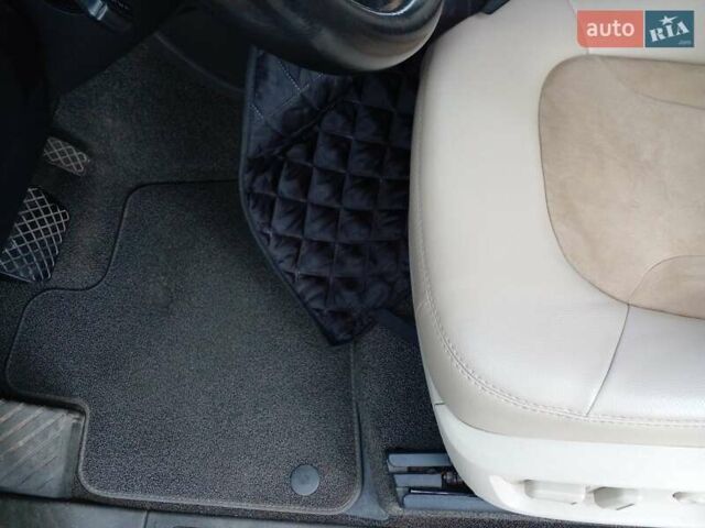 Чорний Ауді Ку 7, об'ємом двигуна 3 л та пробігом 231 тис. км за 10000 $, фото 19 на Automoto.ua