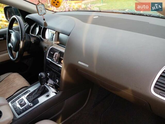 Чорний Ауді Ку 7, об'ємом двигуна 3 л та пробігом 231 тис. км за 10000 $, фото 25 на Automoto.ua