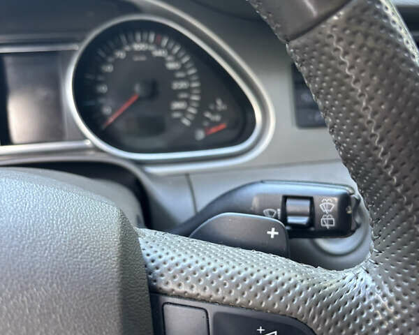 Черный Ауди Ку 7, объемом двигателя 4.16 л и пробегом 189 тыс. км за 10500 $, фото 44 на Automoto.ua