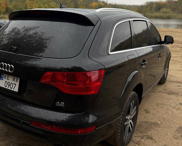 Черный Ауди Ку 7, объемом двигателя 4.16 л и пробегом 279 тыс. км за 10000 $, фото 24 на Automoto.ua