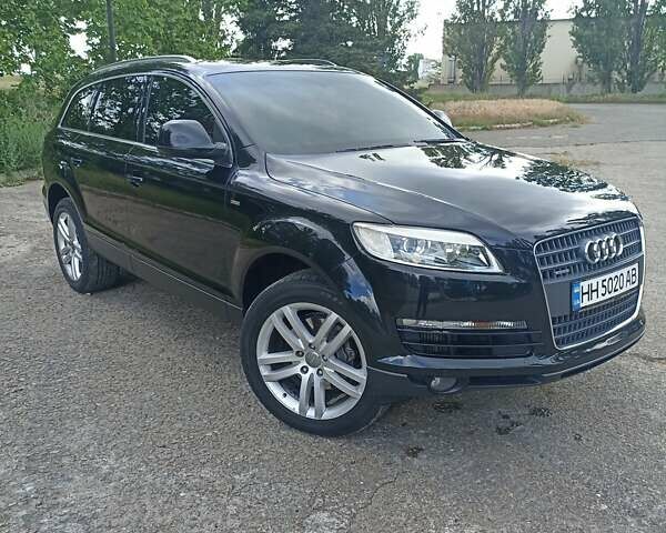 Чорний Ауді Ку 7, об'ємом двигуна 2.97 л та пробігом 260 тис. км за 12800 $, фото 1 на Automoto.ua