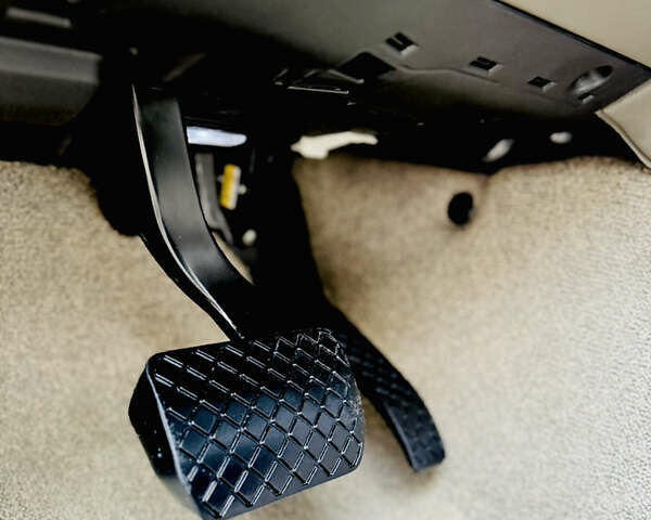 Черный Ауди Ку 7, объемом двигателя 3.6 л и пробегом 280 тыс. км за 11999 $, фото 35 на Automoto.ua