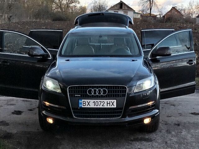 Черный Ауди Ку 7, объемом двигателя 3 л и пробегом 340 тыс. км за 10000 $, фото 1 на Automoto.ua