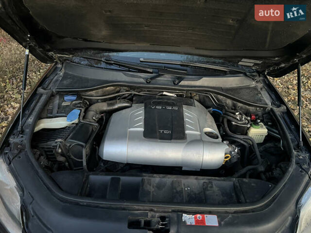 Чорний Ауді Ку 7, об'ємом двигуна 2.97 л та пробігом 230 тис. км за 10700 $, фото 29 на Automoto.ua