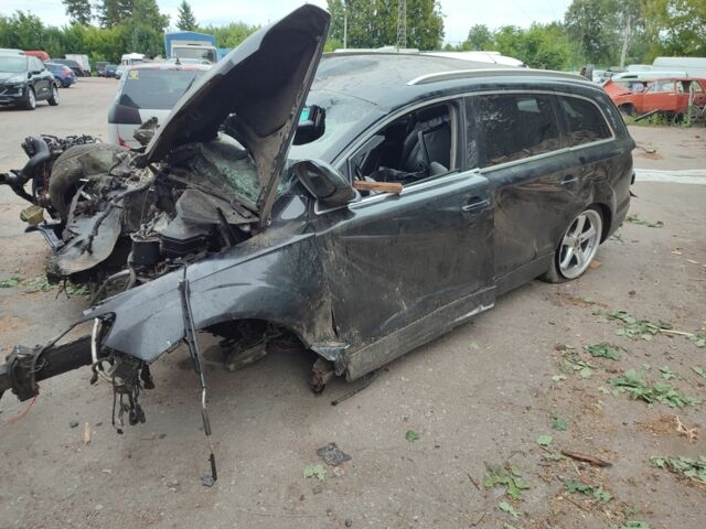 Черный Ауди Ку 7, объемом двигателя 0 л и пробегом 111 тыс. км за 1999 $, фото 2 на Automoto.ua