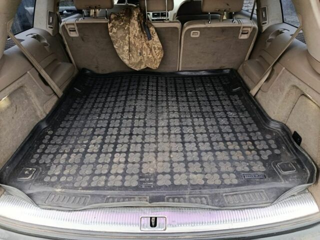 Черный Ауди Ку 7, объемом двигателя 3 л и пробегом 310 тыс. км за 5950 $, фото 13 на Automoto.ua