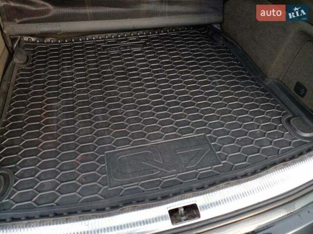 Чорний Ауді Ку 7, об'ємом двигуна 3 л та пробігом 231 тис. км за 10000 $, фото 21 на Automoto.ua