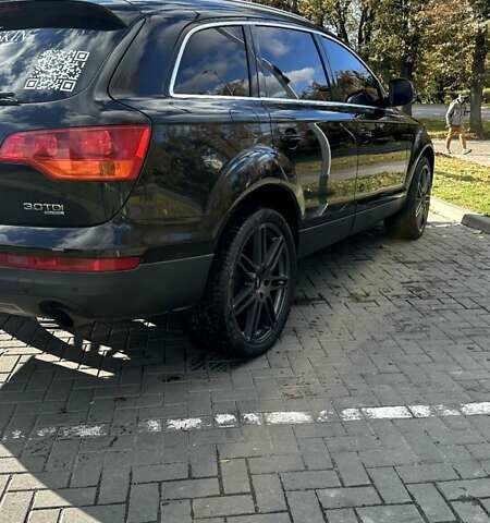 Черный Ауди Ку 7, объемом двигателя 3 л и пробегом 408 тыс. км за 10990 $, фото 23 на Automoto.ua