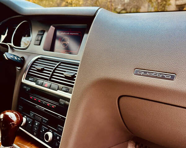 Черный Ауди Ку 7, объемом двигателя 3.6 л и пробегом 280 тыс. км за 11999 $, фото 17 на Automoto.ua