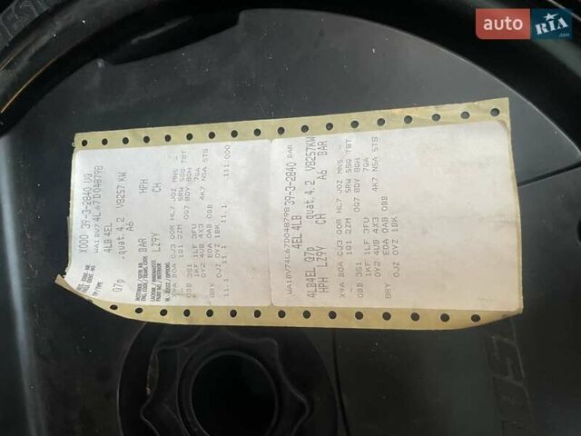 Черный Ауди Ку 7, объемом двигателя 4.2 л и пробегом 165 тыс. км за 12200 $, фото 41 на Automoto.ua