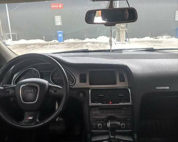 Чорний Ауді Ку 7, об'ємом двигуна 4.1 л та пробігом 380 тис. км за 13800 $, фото 6 на Automoto.ua
