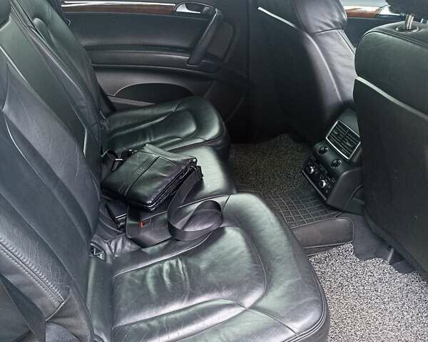 Чорний Ауді Ку 7, об'ємом двигуна 2.97 л та пробігом 260 тис. км за 12800 $, фото 9 на Automoto.ua