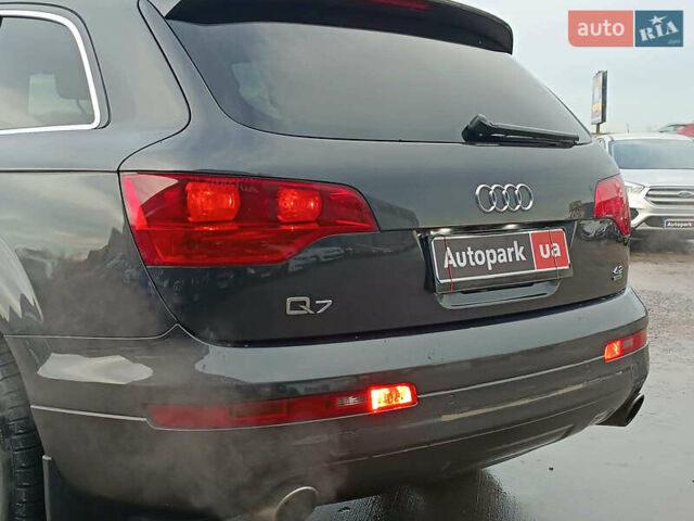 Чорний Ауді Ку 7, об'ємом двигуна 4.2 л та пробігом 220 тис. км за 10000 $, фото 8 на Automoto.ua