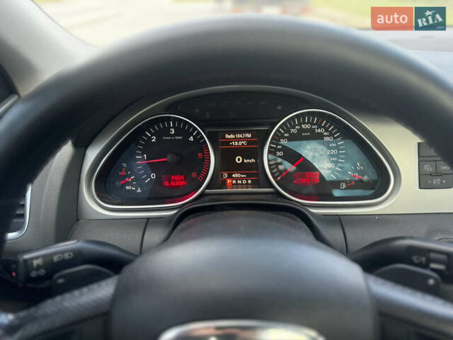 Черный Ауди Ку 7, объемом двигателя 3 л и пробегом 330 тыс. км за 12000 $, фото 5 на Automoto.ua