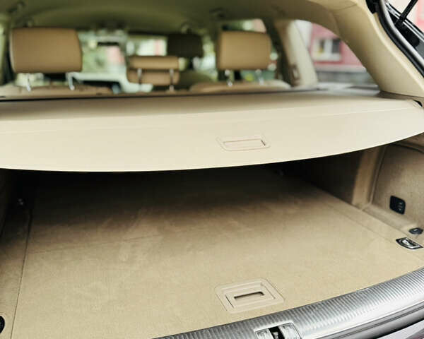 Черный Ауди Ку 7, объемом двигателя 3.6 л и пробегом 280 тыс. км за 11999 $, фото 31 на Automoto.ua