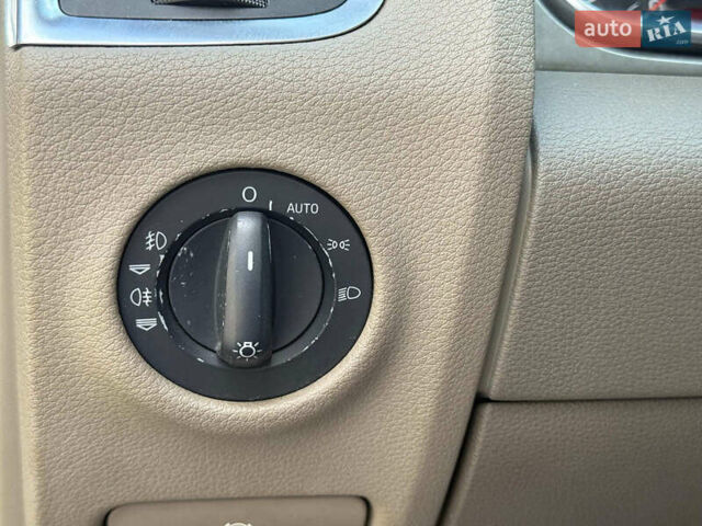 Черный Ауди Ку 7, объемом двигателя 4.2 л и пробегом 260 тыс. км за 10440 $, фото 23 на Automoto.ua
