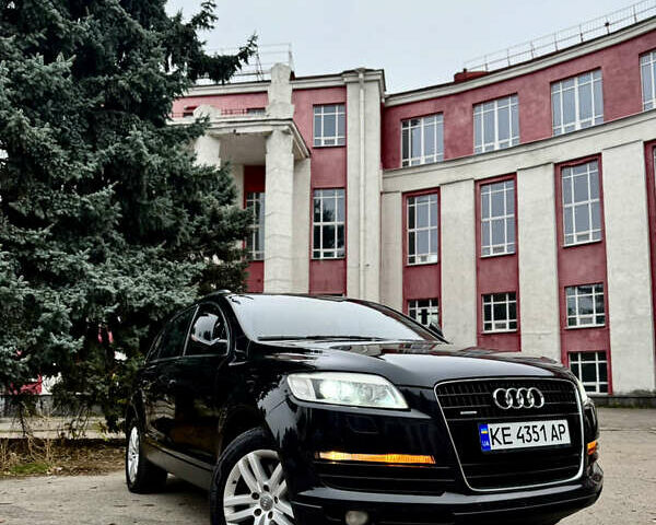 Черный Ауди Ку 7, объемом двигателя 3.6 л и пробегом 280 тыс. км за 11999 $, фото 9 на Automoto.ua