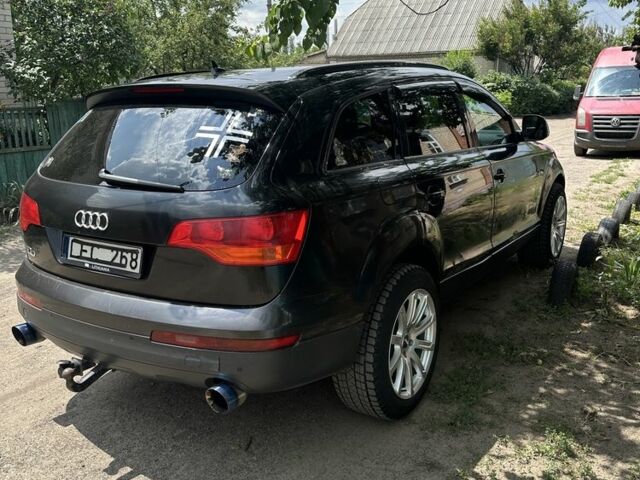 Черный Ауди Ку 7, объемом двигателя 3 л и пробегом 364 тыс. км за 7500 $, фото 2 на Automoto.ua