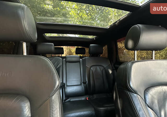 Черный Ауди Ку 7, объемом двигателя 3 л и пробегом 210 тыс. км за 13500 $, фото 15 на Automoto.ua