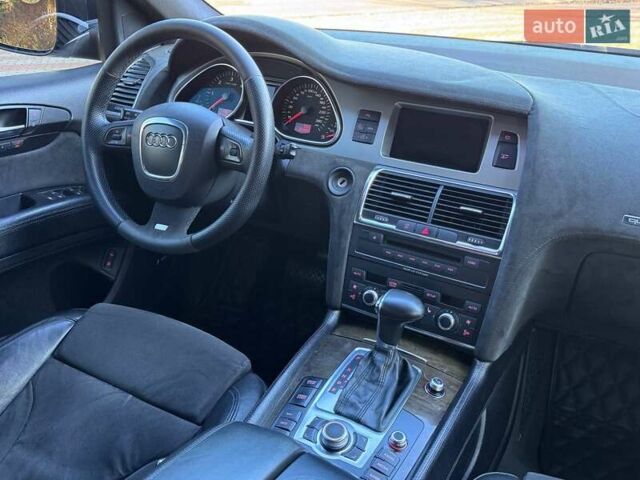 Чорний Ауді Ку 7, об'ємом двигуна 4.1 л та пробігом 349 тис. км за 14999 $, фото 9 на Automoto.ua