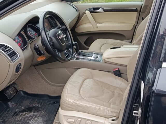 Черный Ауди Ку 7, объемом двигателя 3 л и пробегом 310 тыс. км за 5950 $, фото 8 на Automoto.ua