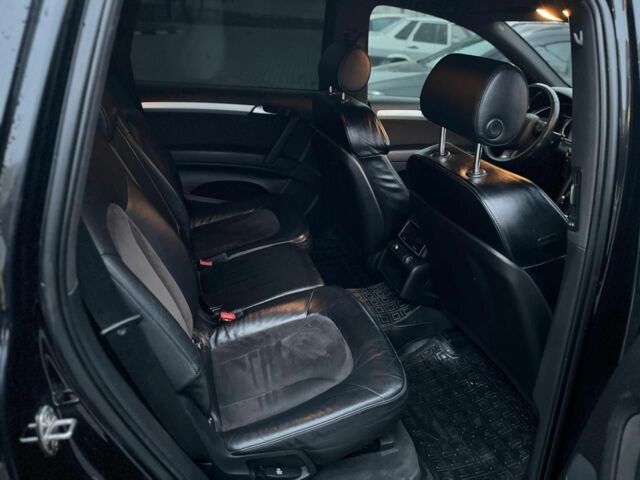 Чорний Ауді Ку 7, об'ємом двигуна 3 л та пробігом 305 тис. км за 12300 $, фото 5 на Automoto.ua