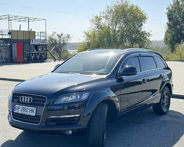 Черный Ауди Ку 7, объемом двигателя 3 л и пробегом 155 тыс. км за 13500 $, фото 1 на Automoto.ua