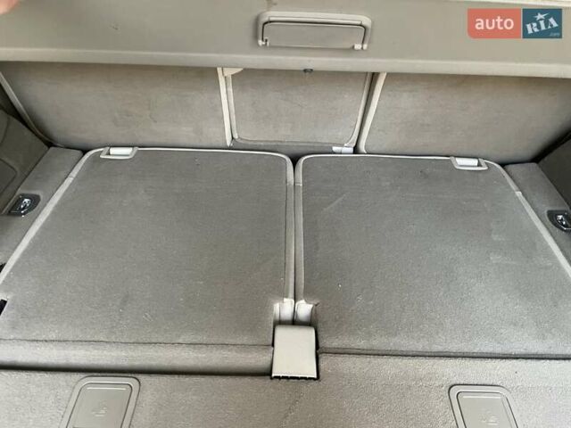 Черный Ауди Ку 7, объемом двигателя 4.2 л и пробегом 165 тыс. км за 12200 $, фото 24 на Automoto.ua